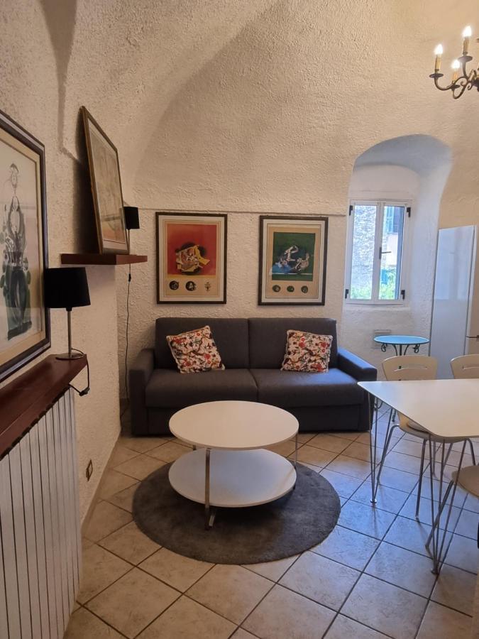 La Casa Dello Svedese Apartment Sanremo Bagian luar foto