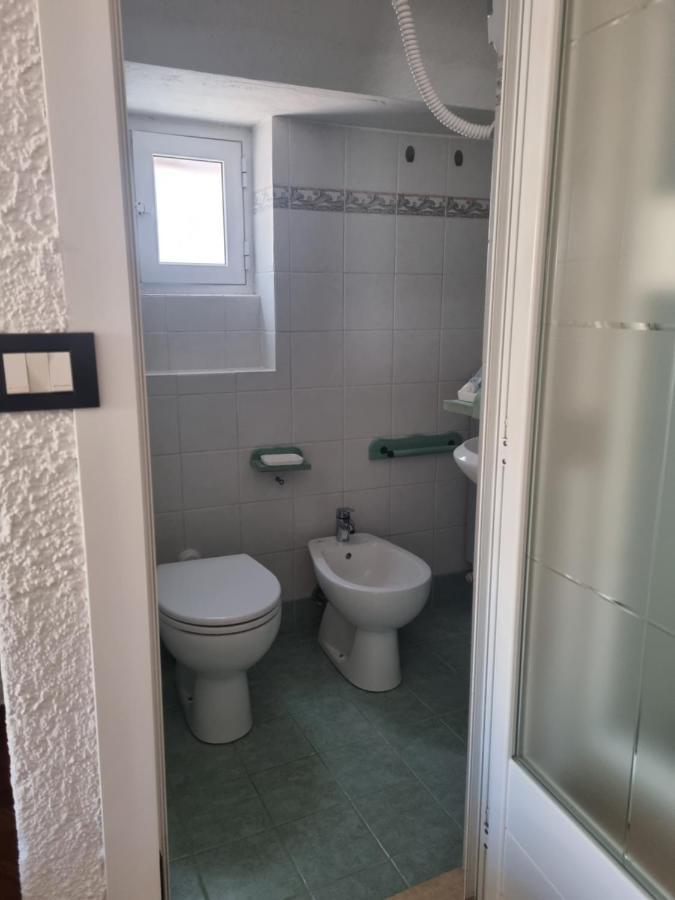 La Casa Dello Svedese Apartment Sanremo Bagian luar foto